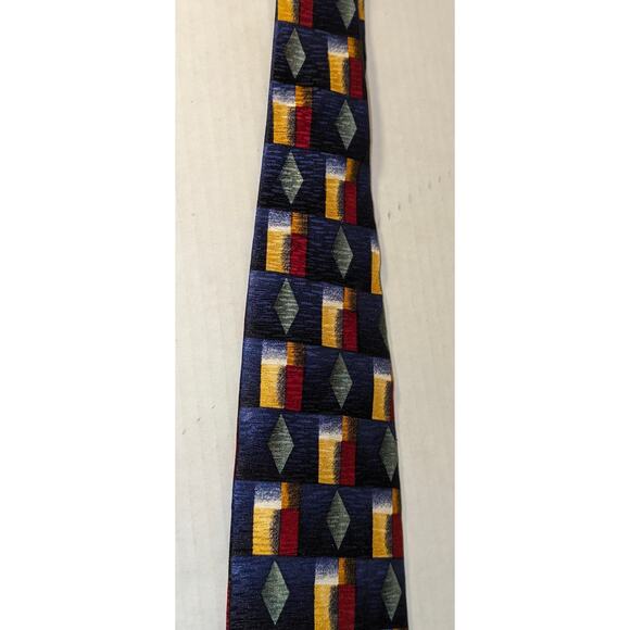 Cocktail Collections Martini As seen under the Microscope 100% Silk Made in USA - Picture 3 of 8